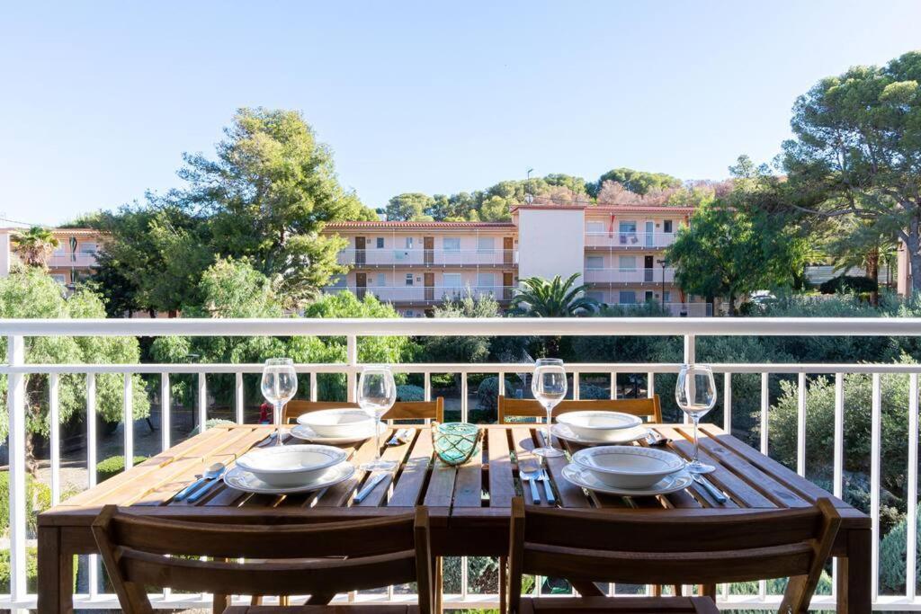 Privilegiado-Tarragona-50Mplaya-Wifi-Pool-Relax8 외부 사진