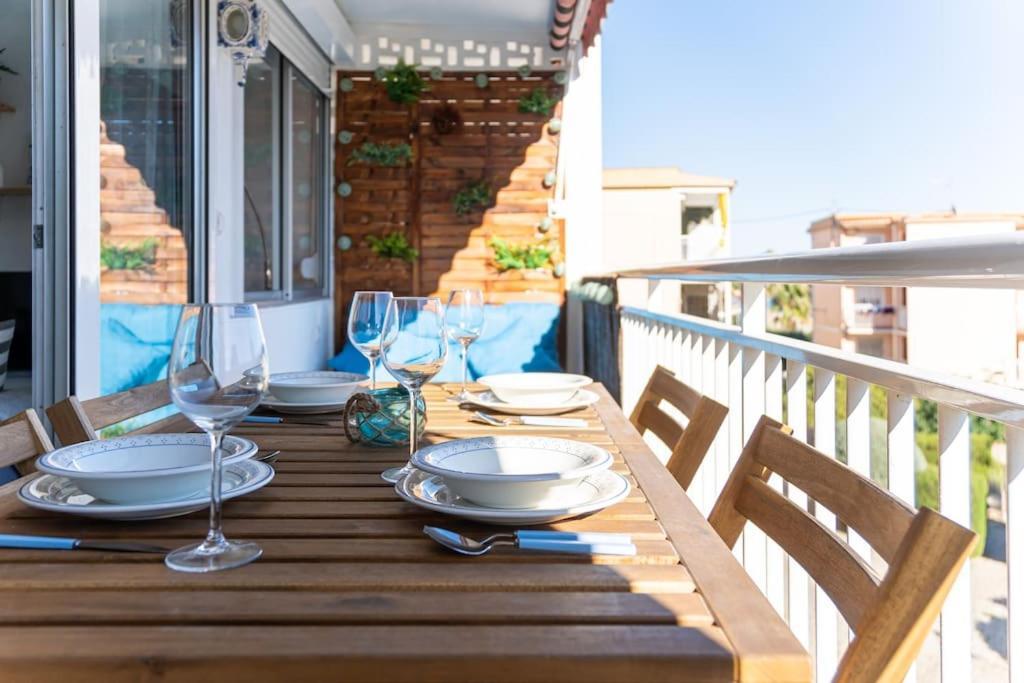 Privilegiado-Tarragona-50Mplaya-Wifi-Pool-Relax8 외부 사진